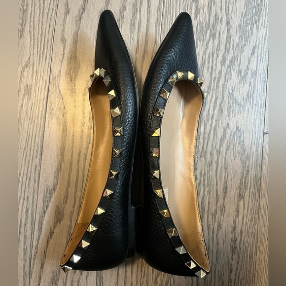 Valentino Garavani:  Rockstud Leather Ballet Flats - Picture 6 of 8